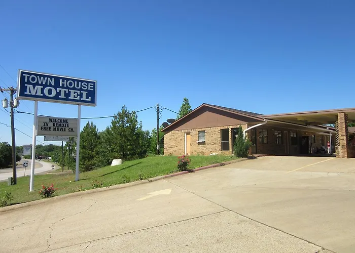 Motels Town House